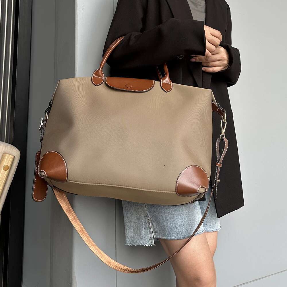 Large Capacity Fashion Women Handbag Waterproof Nylon Casual Crossbody Bag Travel Portable Shoulder Strap Pack Bag