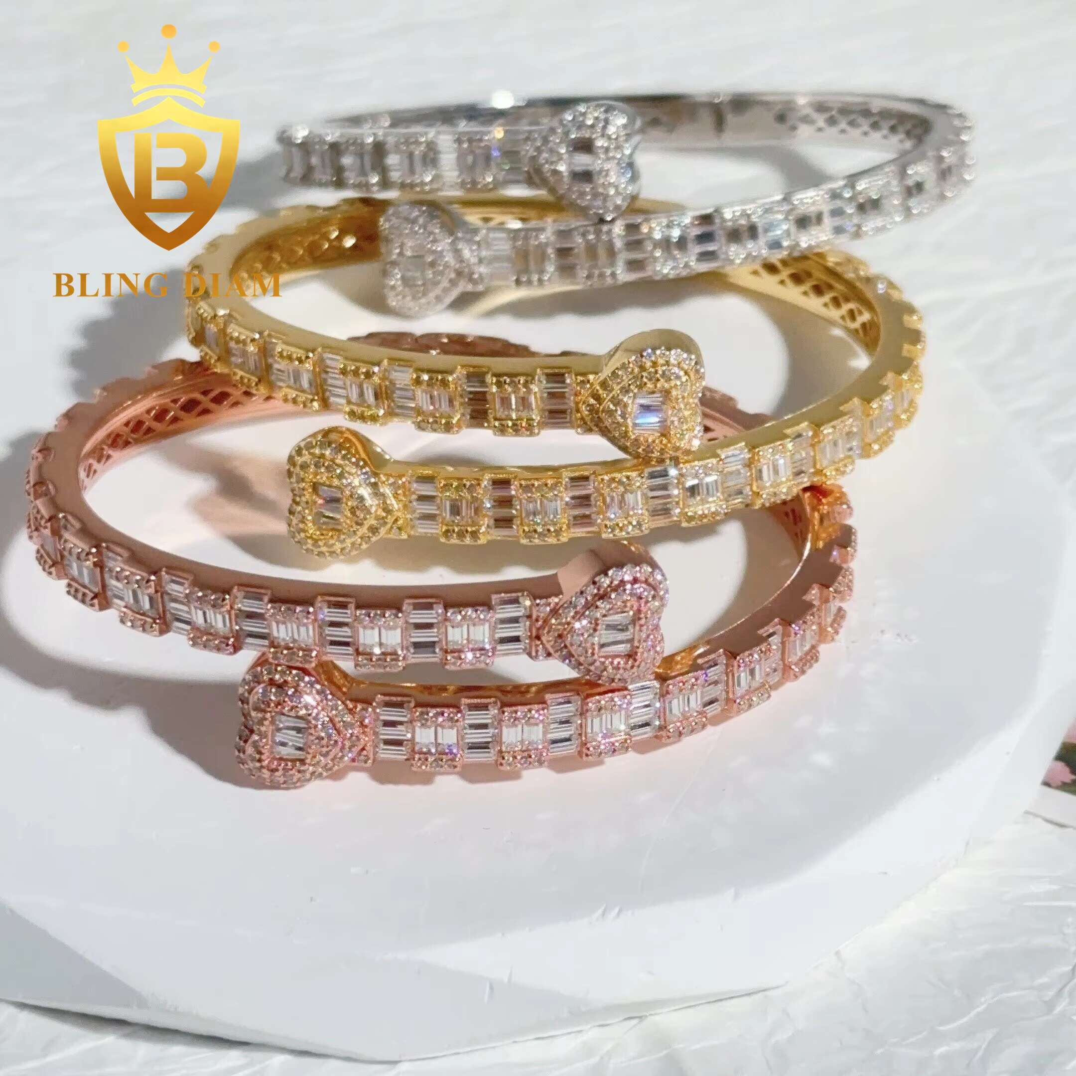 Fashion Iced Out Moissanite Bangle 925 Sterling Silver Hip Hop Jewelry Four Cleaf Diamond Bangle Pass Diamond Tester