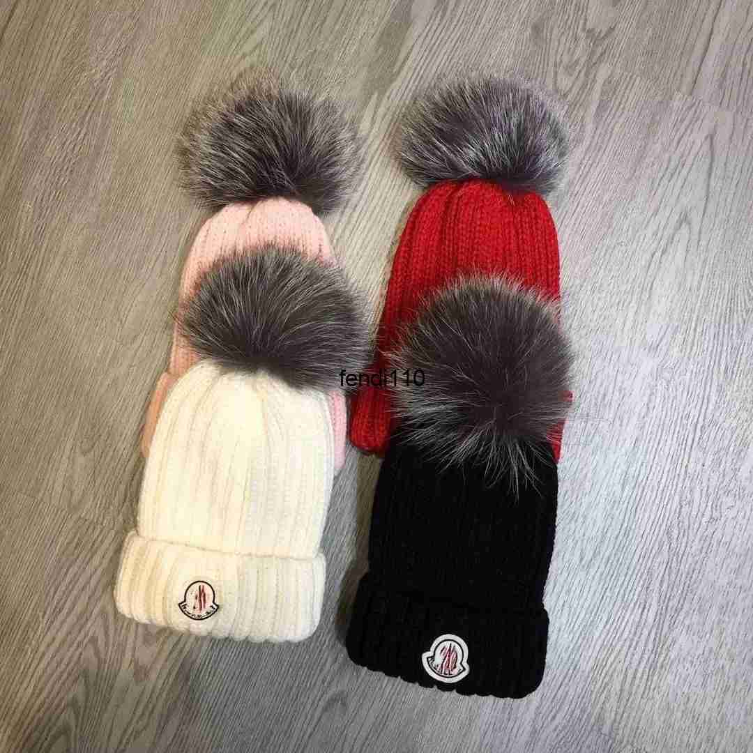 Beanie/Skull Caps Hot-selling items Winter knitted beanie designer cap Fashion Knit Hats Fall Woolen Cap Letter Jacquard Warm Outdoor Leisure Skull travel skiing hat