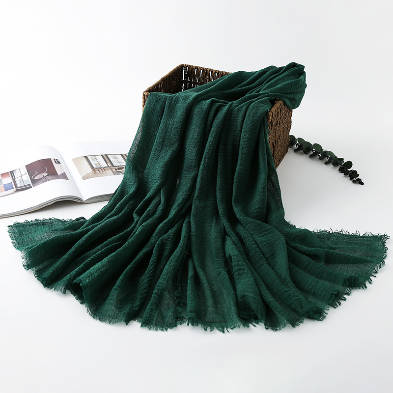 K497 New solid color cotton and linen scarf wrinkled short beard cross-border warm scarf single color headscarf scarf female wholesale