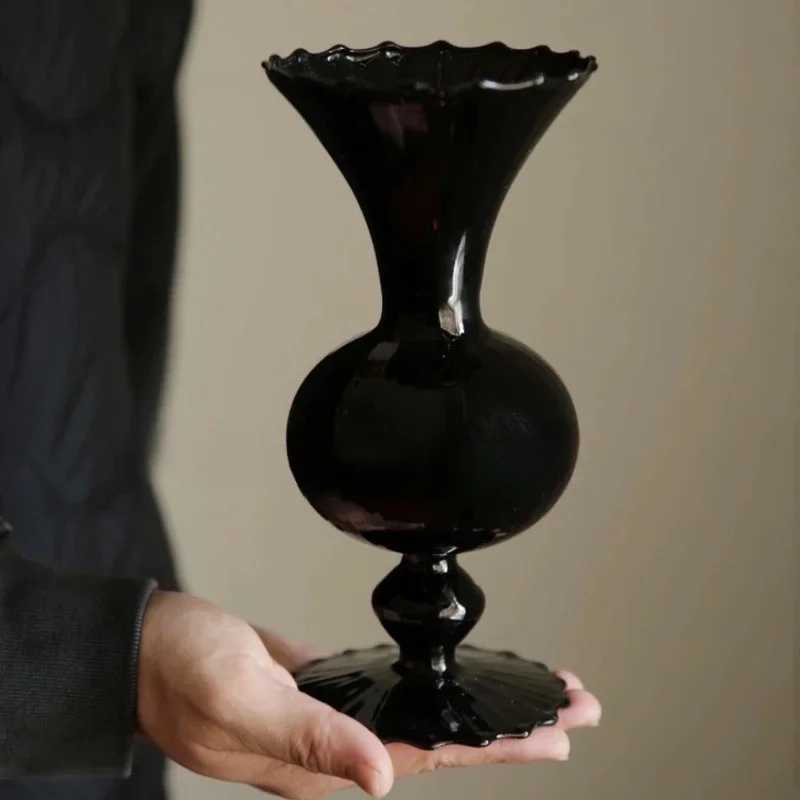 European Minimst Medieval Black Nitrate Glass Vase Living Room Bedroom Dining Table High-end Decoration Exquisite Ornaments C251124