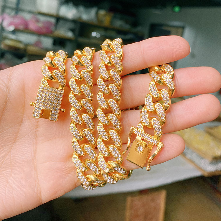 3D Micro-Paved Full-Coverage Diamond Cuban Link Bracelet, Hip Hop Streetwear Matching Couple Jewelry Gift for Men & Women - Unisex Luxury Urban Fashio