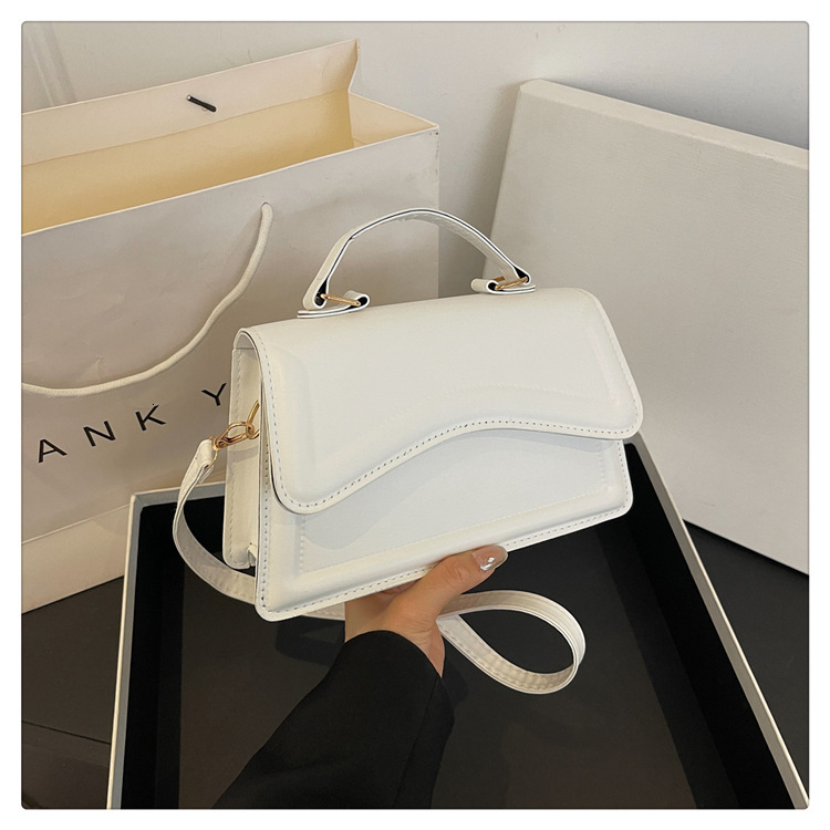 2025 Spring/summer Women's Elegant Designer Handbag New Heavy Shoulder Crossbody Bag Fashion Solid Color Small Square Bag