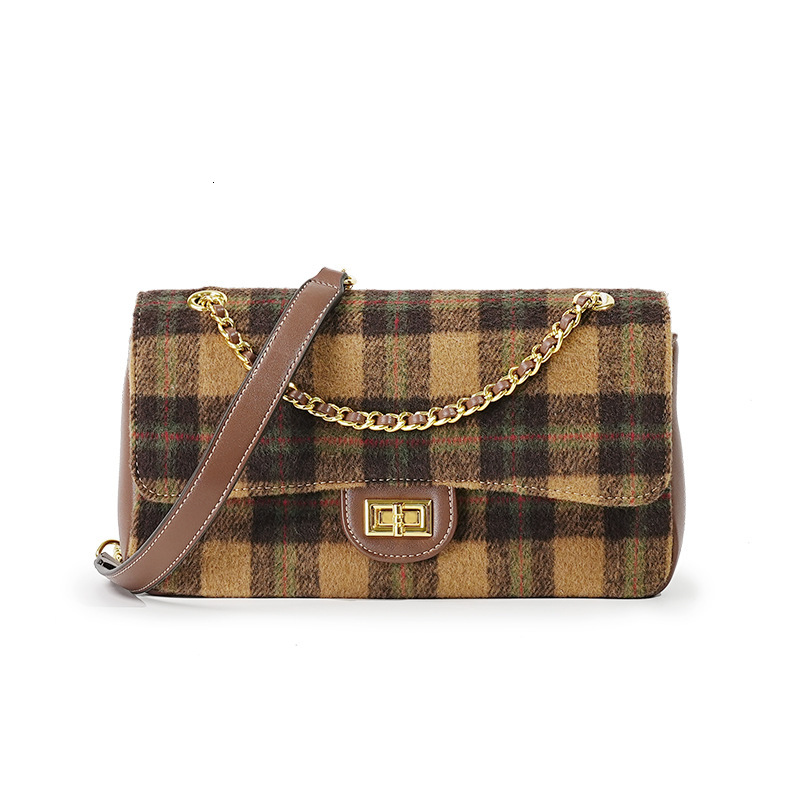 MASA Autumn And Winter New Fashion Niche Design Sense Armpit Woolen Shoulder Chain High End Crossbody Small Square Bag Tote Bag