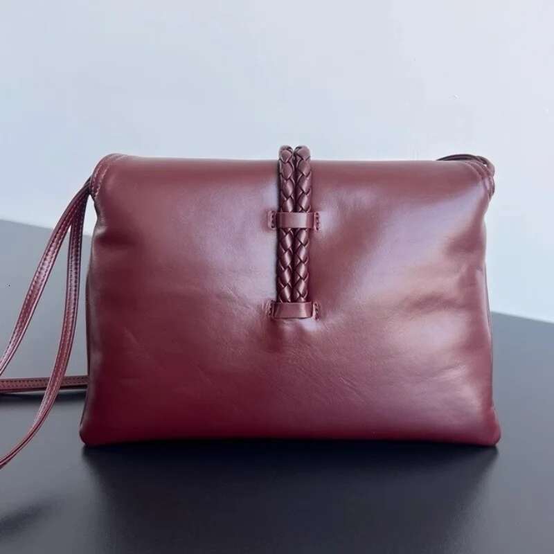 Designer Bag 2025 2025 Spring New French Liberta Star Envelope Trend Shoulder Bag Fashion Underarm Clutch Bags For Women Handbags Luxury Bag