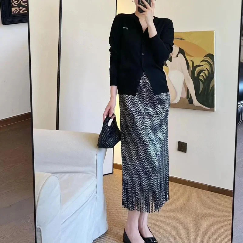 Miyake Style Pleated Skirt for Women 2025 Gold-plated Drooping High-waisted Tassel A-line Skirt for Women 250421
