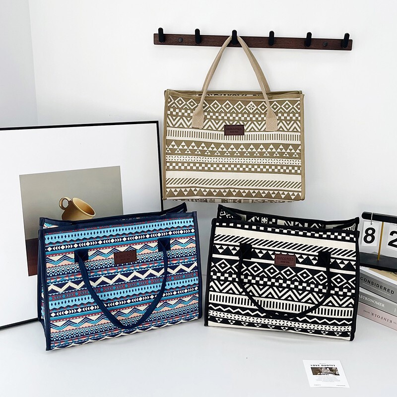 Vintage Ethnic Style Large Capacity Canvas Tote Bag Fashionable And Simple Commuting Shoulder Bag New Work Play Handbag