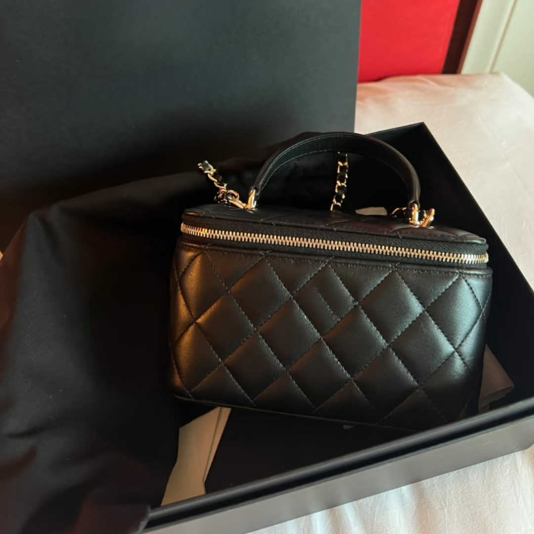 10A Designers Classic Vanity Case Bag Top Handle with Mirror Makeup Bag Cosmetic Bags Leather Crossbody Bag Woc Quilted Chain Crossbody Bag Lady Mini Box Bag