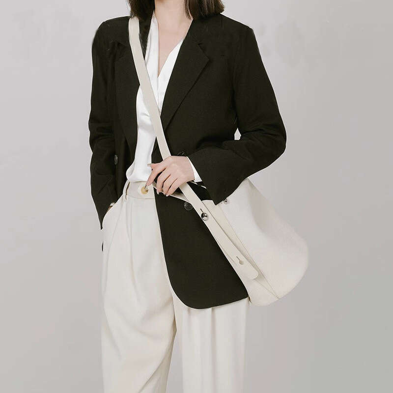 Water Bucket New Crossbody High End Feel Handbag Mother Large Capacity Fashionable Single Shoulder Women S Bag Trend