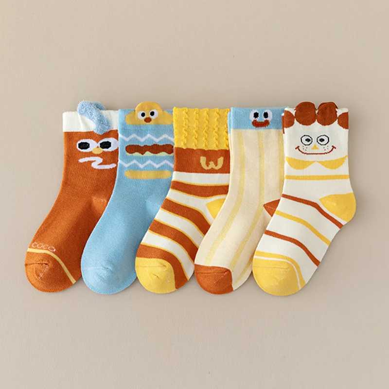 Five pairs of childrens autumn and winter ankle socks soft and comfortable skin-friendly and versatile cartoon fish design G251124