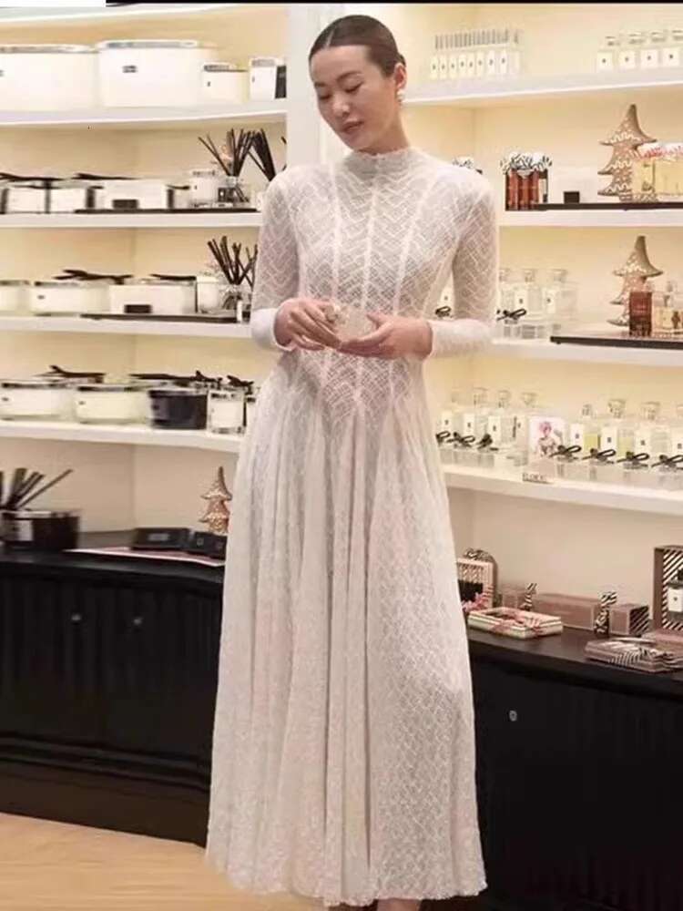 DEAT Elegant Lace Gauze Spliced Half High Collar Solid Color Draped Girdling Women's Evening Dresses 2025 Spring New 15Dz247