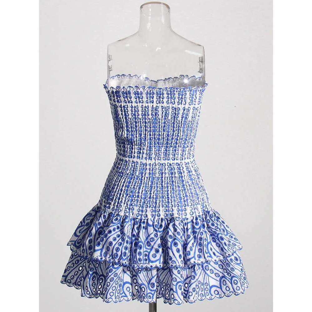 TWOTWINSTYLE Cut Out Layered Hem Sexy Dress For Women Strapless Sleeveless Off Shoulder High Waist Mini Dresses Female Clothing