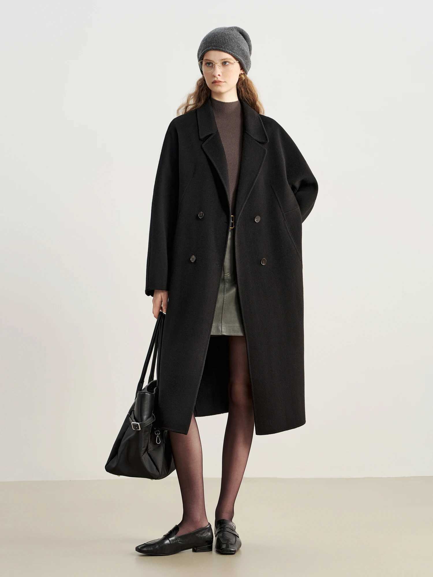 ZIQIAO 2025 Winter Womens Petite Navy Blue Double-Faced Wool Blend Coat with Raglan Sleeve Short Tweed Overcoat for Petite Size J251124