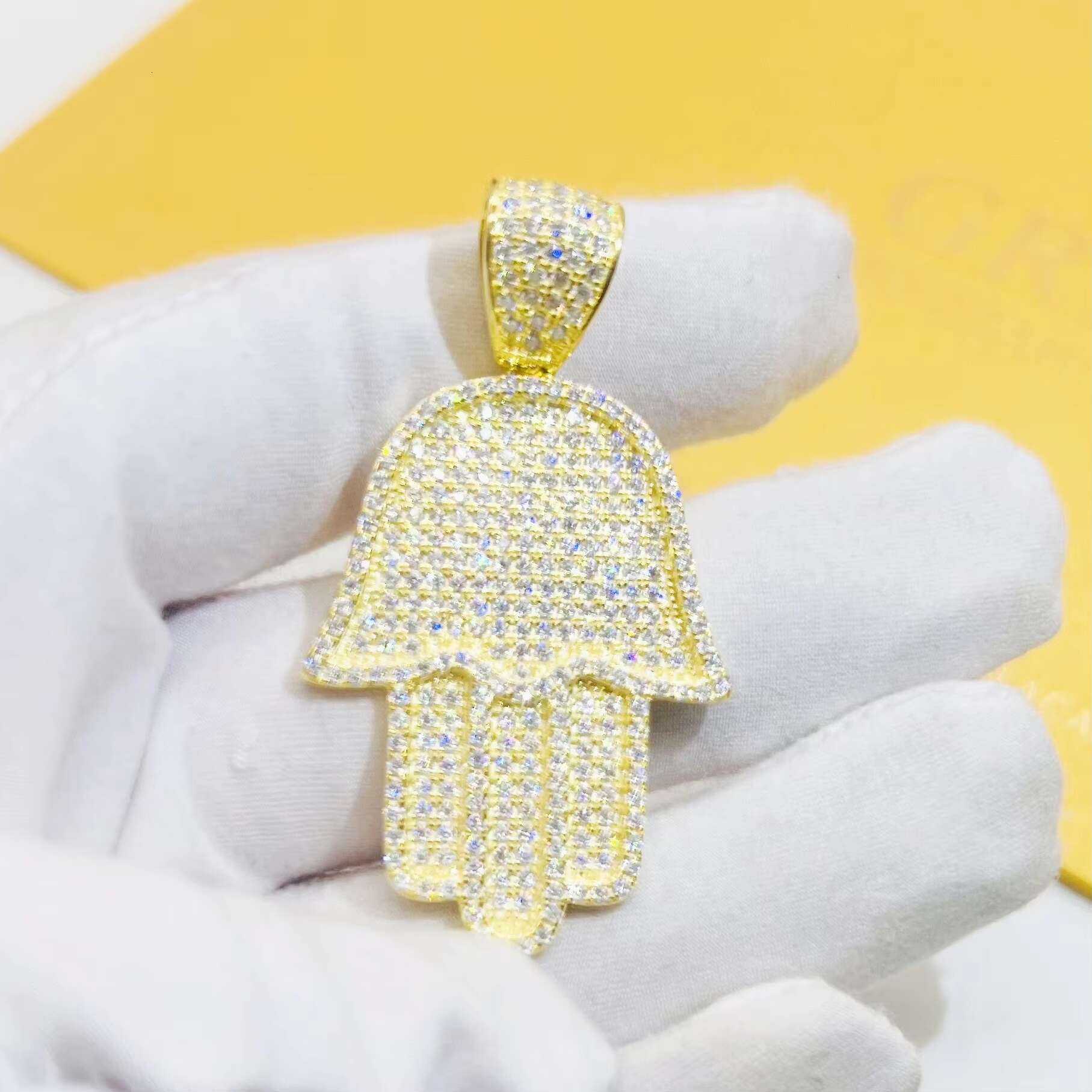 Fashion Jewelry Hip Hop Moissanite Pendant Lced Out Hamsa Hand Pendant Vvs Diamond Chain for Men Women