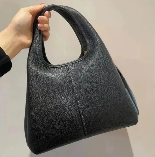 Designer Lana 23 Lu… - image