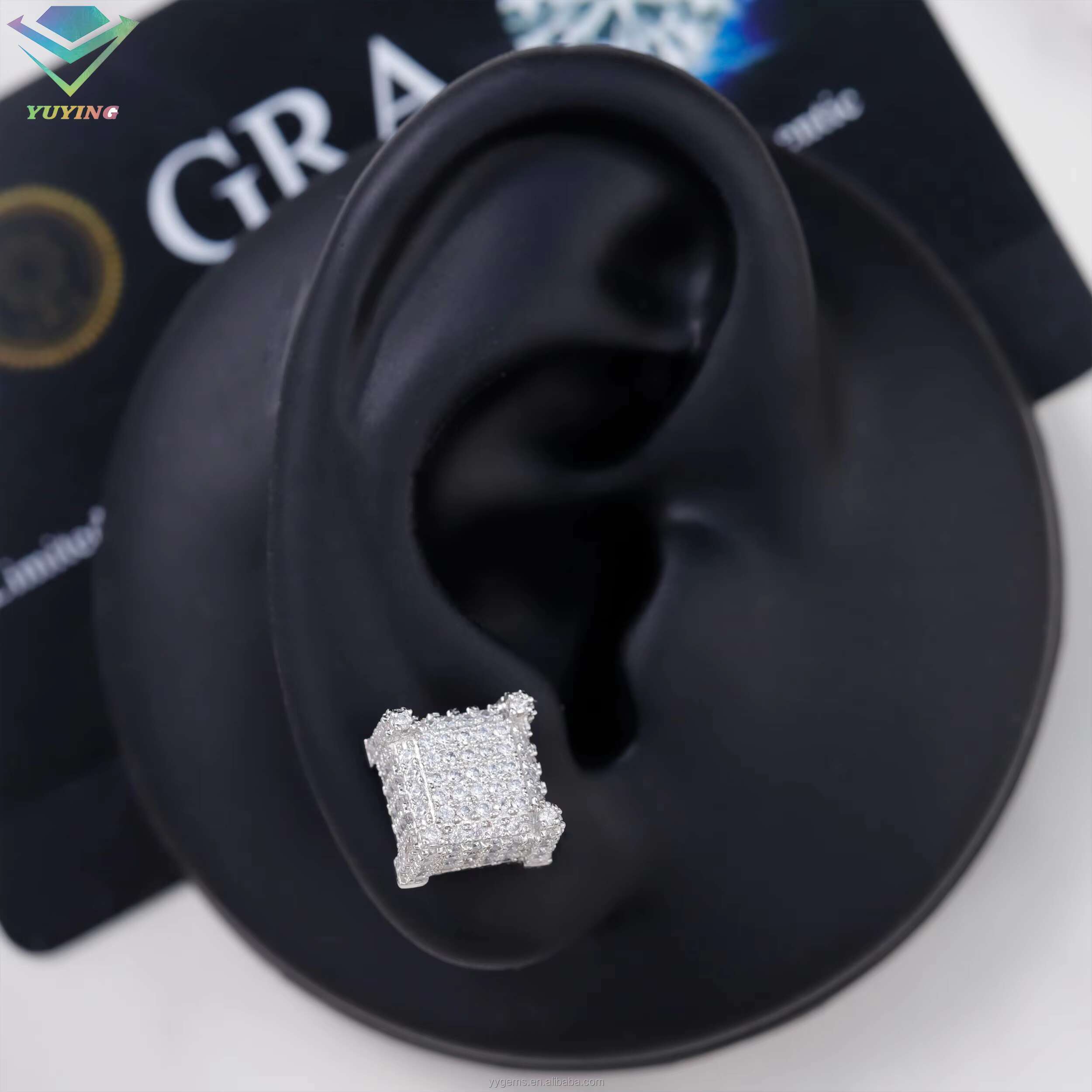 Yu Ying Iced Out Moissanite Earrings Square Style S925 Silver Hip Hop Earrings for Men Women GRA Moissanite Stud Earrings