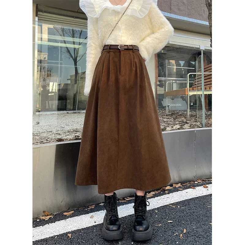 Retro belt Corduroy Midi skiing womens high waisted pleated A-line skiing autumn and winter streetwear Korean casual full set skiing M250424