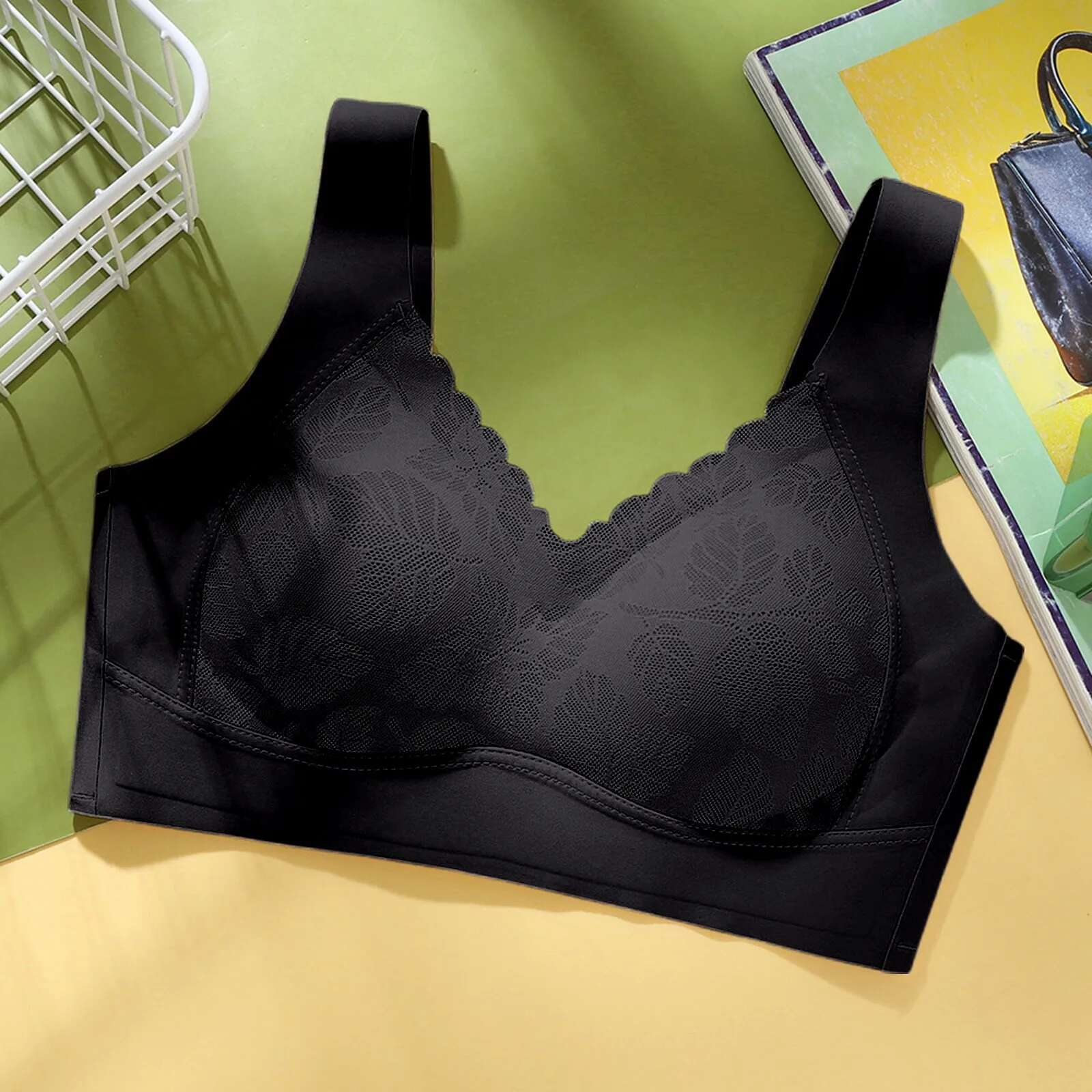 Dongdumaoyi Seamless Women Bra Underwear No Steel Ring Push Up Breathable Brassiere Wire Free Padded Bralette Gerie Lace Sexy Crop Top Women S Tight U