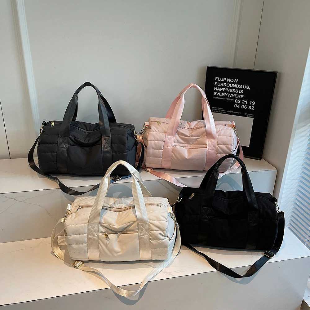 Designer Large Capacity Travel Handbag for Women 2025 New Summer Casual Lightweight Large Capacity Cross Y251124