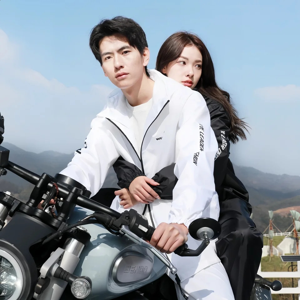 2025 Summer Ultra-thin Breathable Raincoat and Rainpants Set 250421
