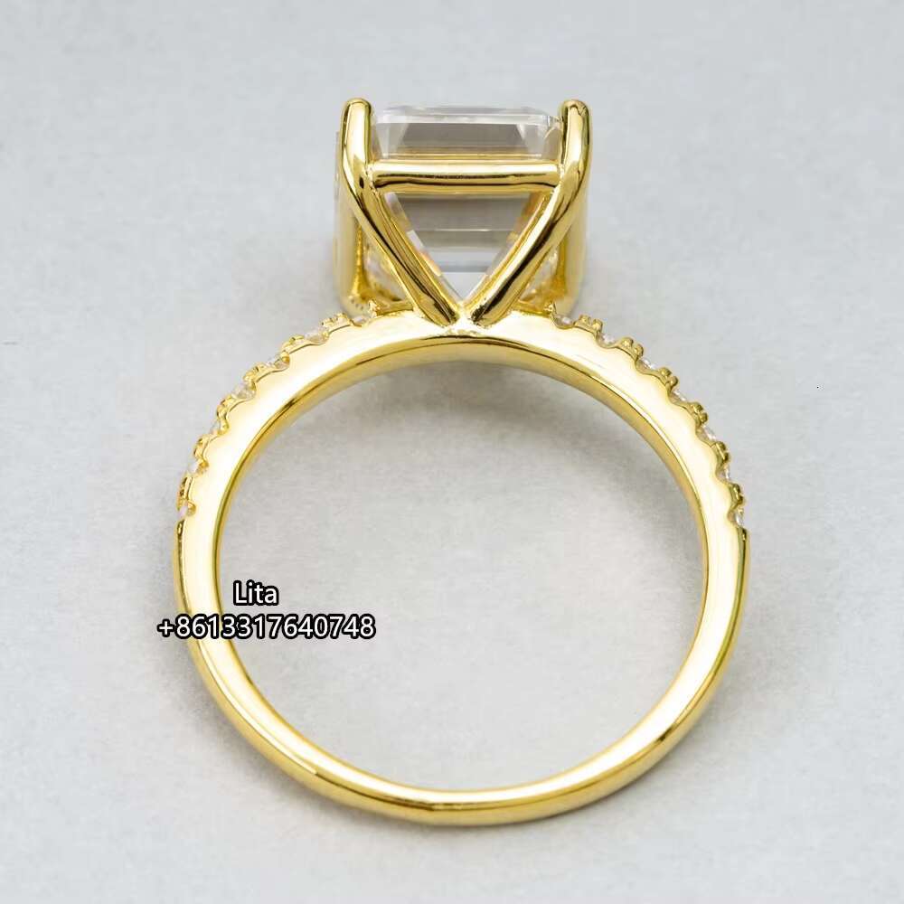 Luxury Trendy 925 Sterling Silver Emerald Cut 9*11mm Iced Out 5ct Emerald halo Moissanite Ring