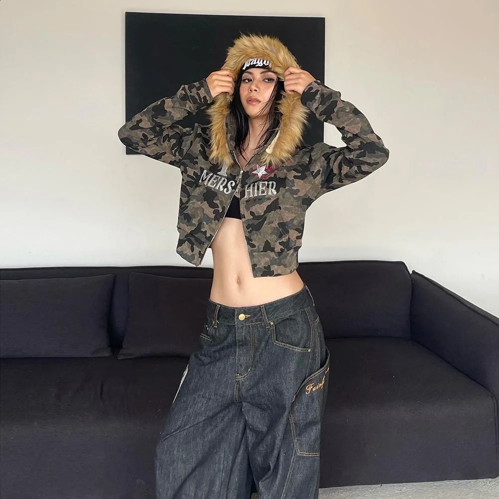 Streetwear Zipper Hoodie Camouflage Embroidered Glitter Y2K Womens Clothing Hip Hop Retro Harajuk Gothic Punk Cut Hoodie Sportswear 250422