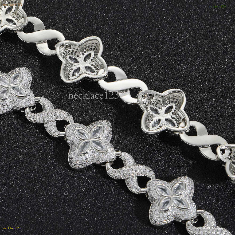 Hip hop infinite clover necklace, stylish, cool, handsome, personalized, high-end, 5A ice out VVS Moissanite men's and women's accessories F