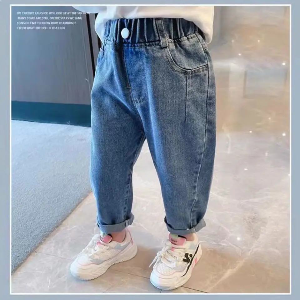 Spring 2025 Childrens Jeans Pure Cotton Elastic Waist Preschool Girls Loose Simple Baby Carrot Pants 250414z