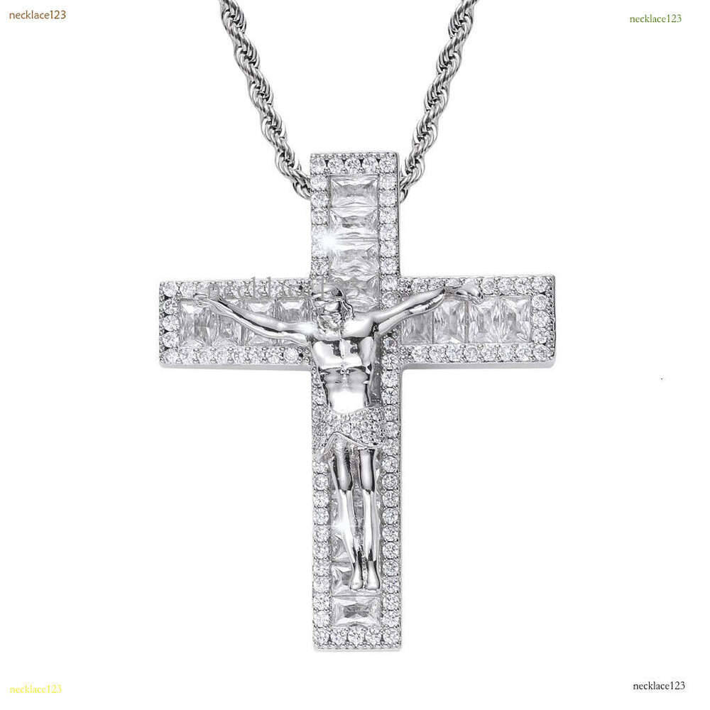 Luxury necklace cross copper micro-inlaid ice out VVS Moissanite hip Hop pendant for men and women Free delivery