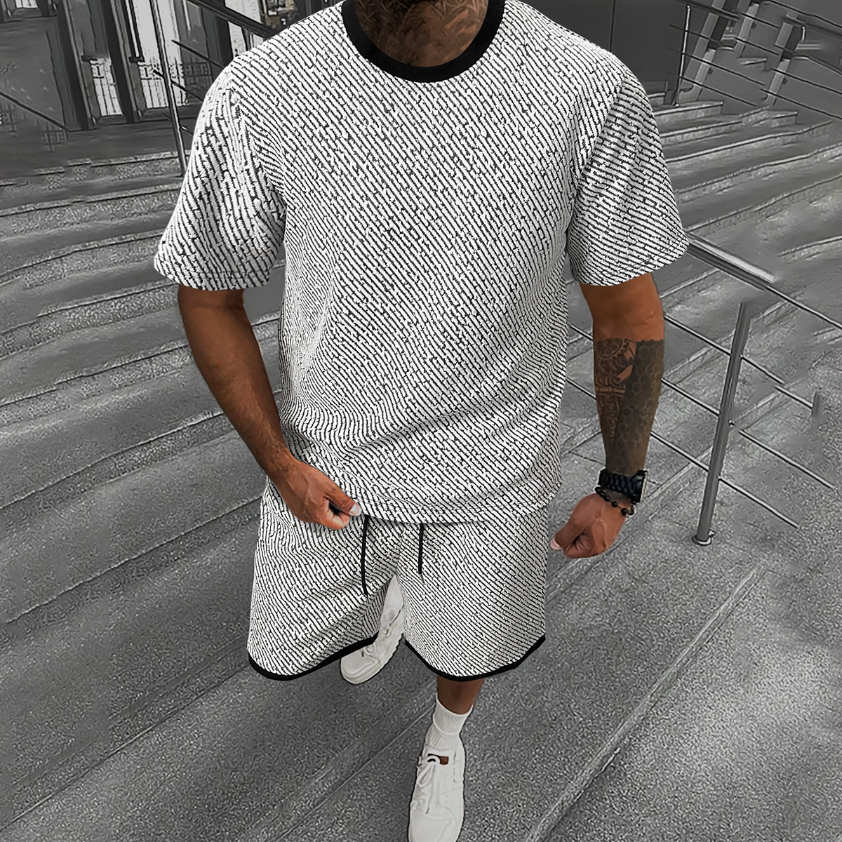 Men's summer casual business simple comfortable texture fabric breathable round neck hot selling short sleeved T-shirt set, suitable for going ou