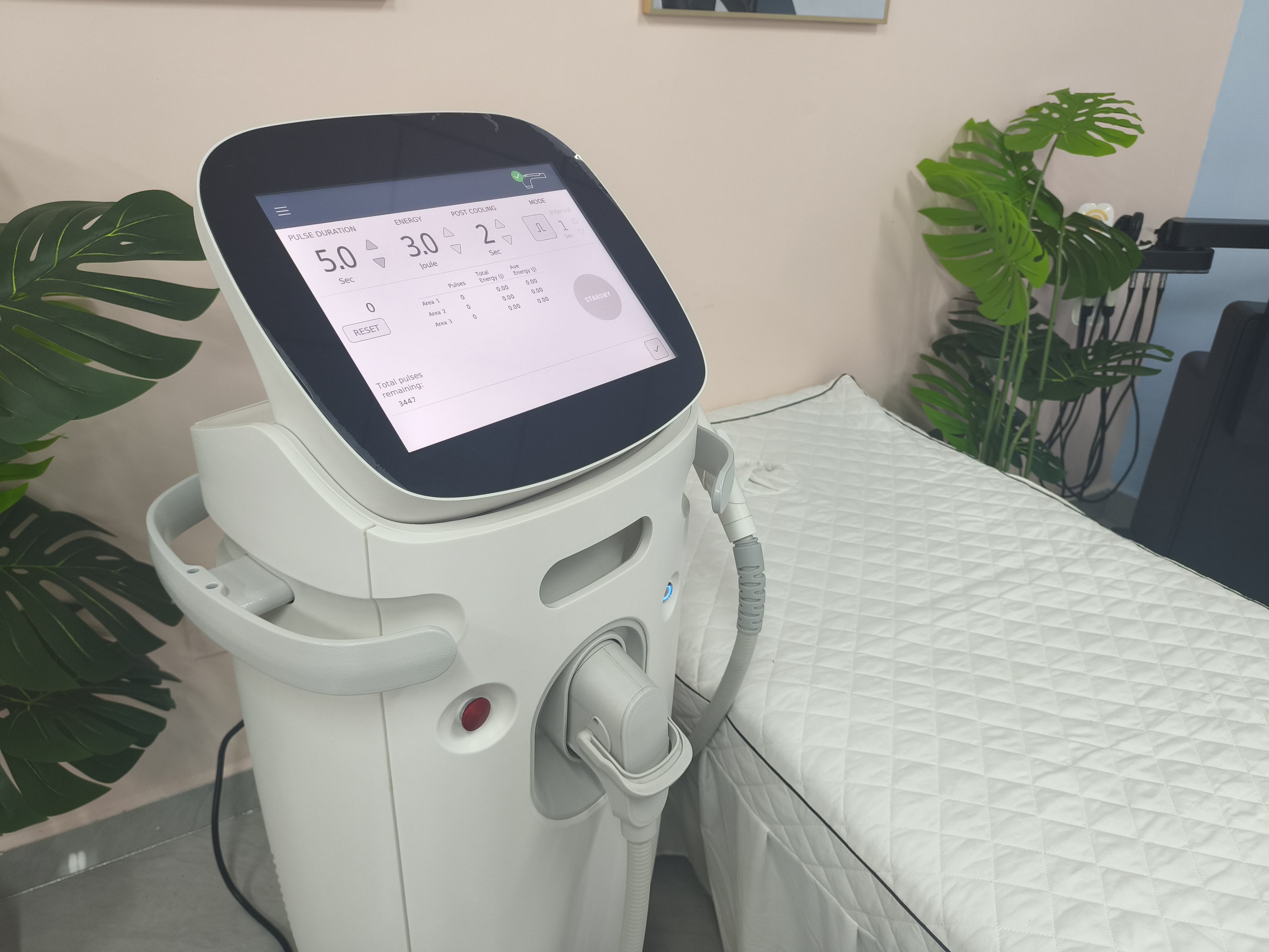 Professional Focused High-intensity Rf Hifu Beauty Machine Facial Lifting Anti Wrinkled Body Face Removal Skin Care Products