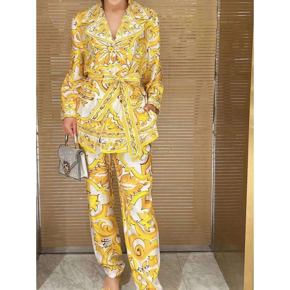 Women's Wear New Spring And Summer Geometric Printing Lapel Long-Sleeved Shirt+Elastic Waist Wide-Leg Trousers Casual Two-Piece Women's Suit