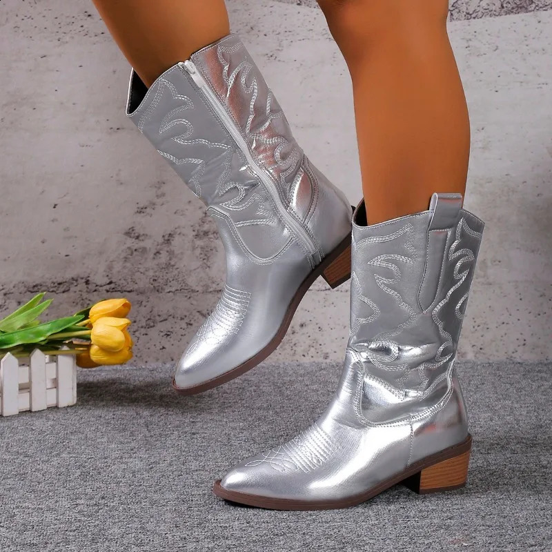 2024 Womens Cowboy Boots Embroidered Pointed Toe Thick Heel Ankle Western Boots Silver Tassel Cowgirl Womens Boots Zapatos 250418