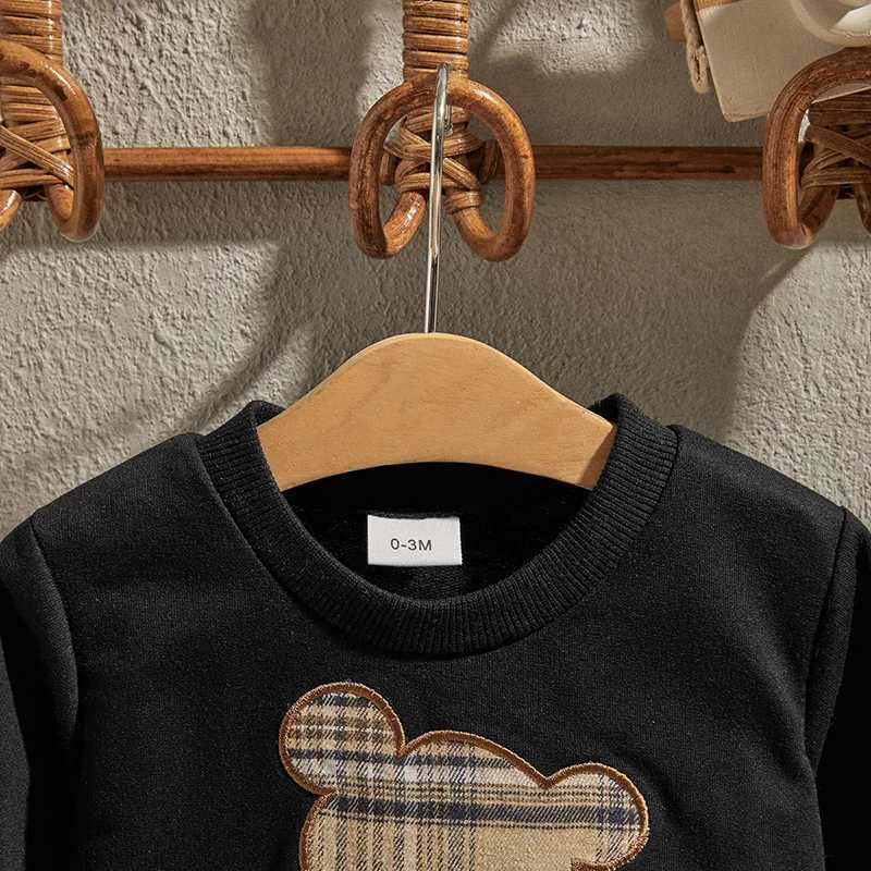 Clothing Sets 0-24M Baby Boy Clothes Black Outfit Fashion Bear Print Long Sleeve Sweatshirt Black Trousers 2Pcs Clothes Set for Infant R250424 TBF1