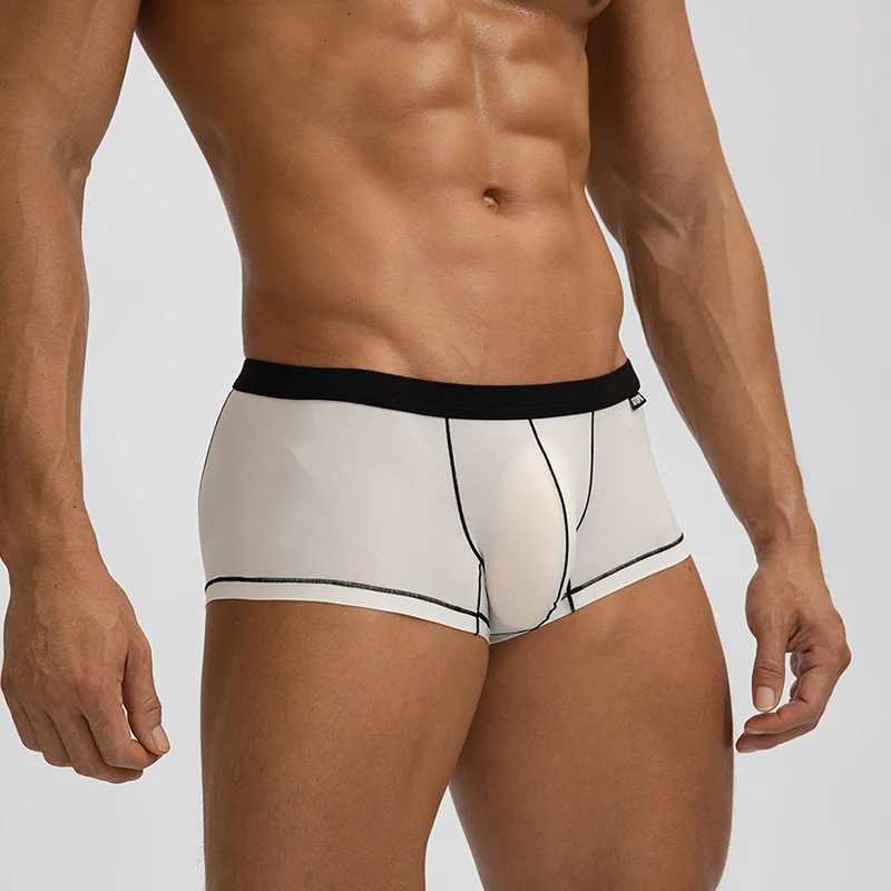 New Arrival Thin seamless mens boxer ice silk mens underwear quick drying boxer shorts underwear mens luxurious sexy U-shaped raised pocket underwear 