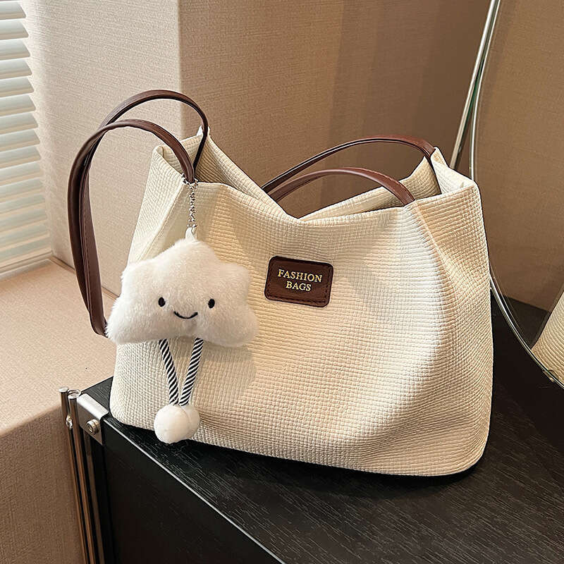 large capacity for women 2025 new autumn versatile simple shoulder bag fashionable commuting tote bucket bag