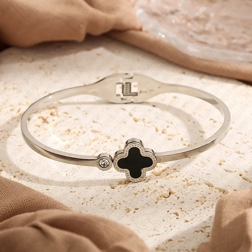 Designer Bracelet Bracelet for Women Stainless Steel 18K Gold Plated Bangle Diamond Flower Bangles Luxury Jewlery Designer for Women Elegant Sparkling