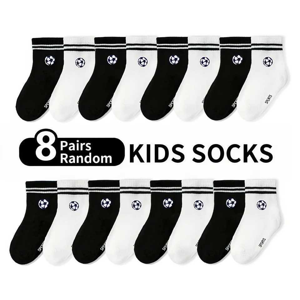 8 Pairs of Randomly Mixed Colors Simple Solid Color Childrens Socks Sporty Trendy Versatile Baby MidCalfS ocksw ithS tripesa ndT G251124