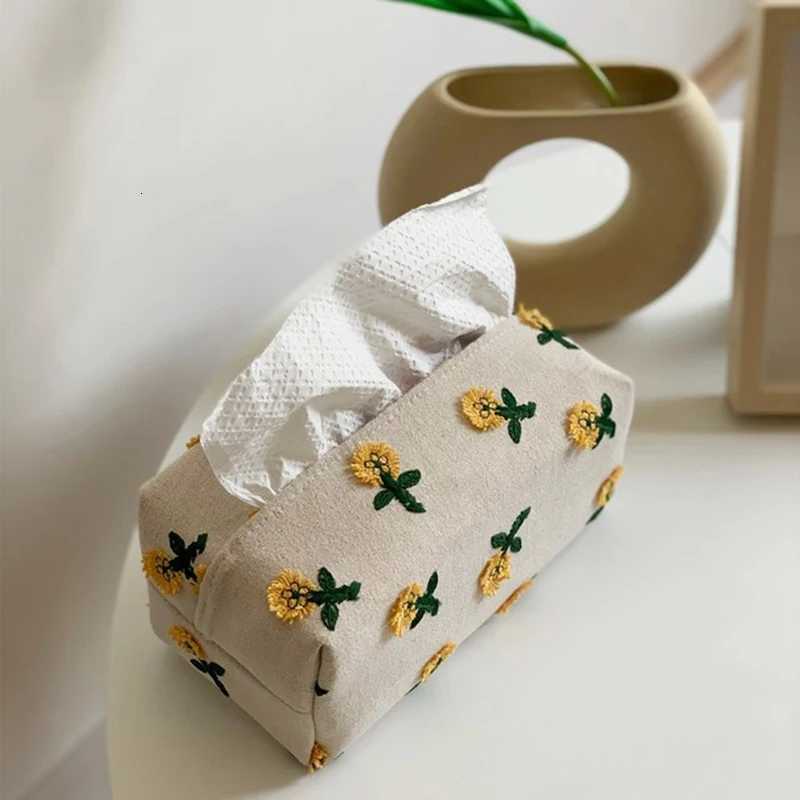 Japanese Small Flower Tissue Box Light Luxury Carton Living Room Dining Room Decoration Napkin Cover Lovely Cloth CoverM251124