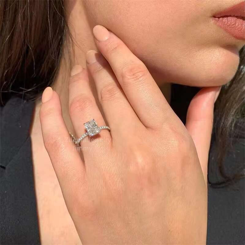 Custom 14k Gold Sparkle Luxury Wedding Style VVS 3CT Gorgeous Brilliant Cut Radiant Moissanite Engagement Ring Women Bride