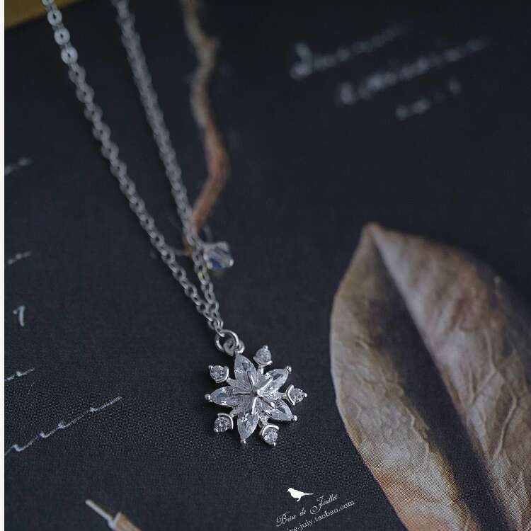Snowflake necklace pendant S925 Silver 18K Gold Sterling Sier 5A Zircon Chic Corower Necklace