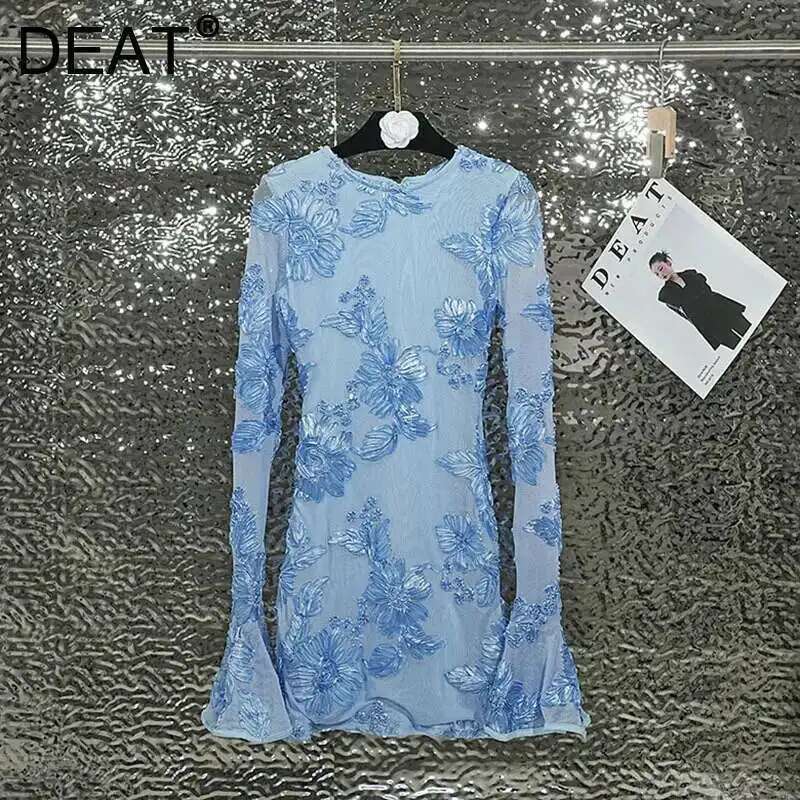 DEAT 2025 Autumn Fashion Trendy Women's Embroidery Flower Back Hollow Out Dress O-Neck Flare Sleeves Dresses Female 11Xx8960