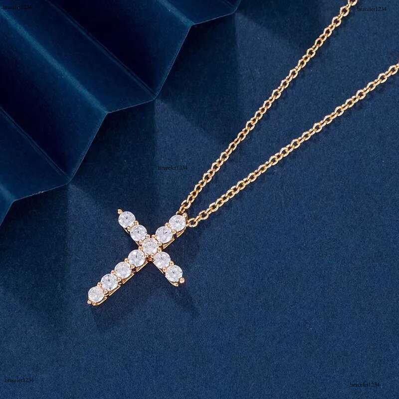 Luxury designer Cross Pendant Ice out VVS Moissanite collarbone Necklace with free shipping