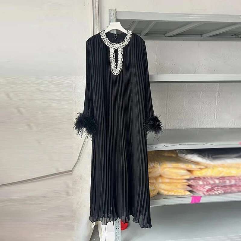 KBQ Colorblock Hollow Out Spliced Dias Dresses For Women O Neck Long Sleeve Patchwork Feather Loose Dress Female Fashion New