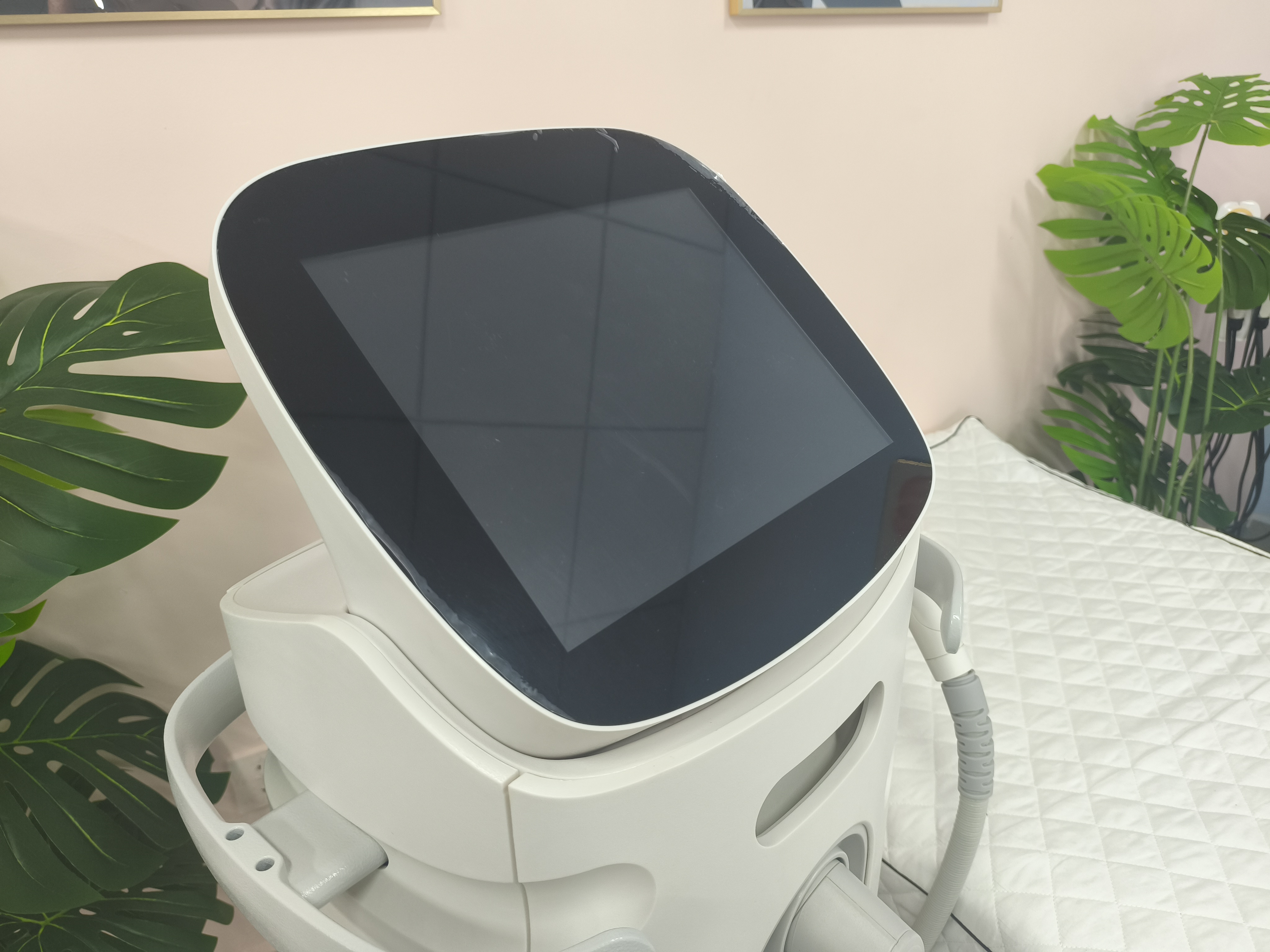 Professional Focused High-intensity Rf Hifu Beauty Machine Facial Lifting Anti Wrinkled Body Face Removal Skin Care Products