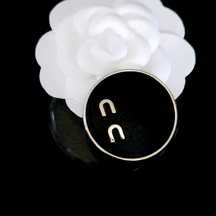 designer brooch broche designer brooches broach Fashion 18K Gold Plated Brand Letter Brooches For Women Charm Wedding Gift Jewelry Accessorie Bohemian