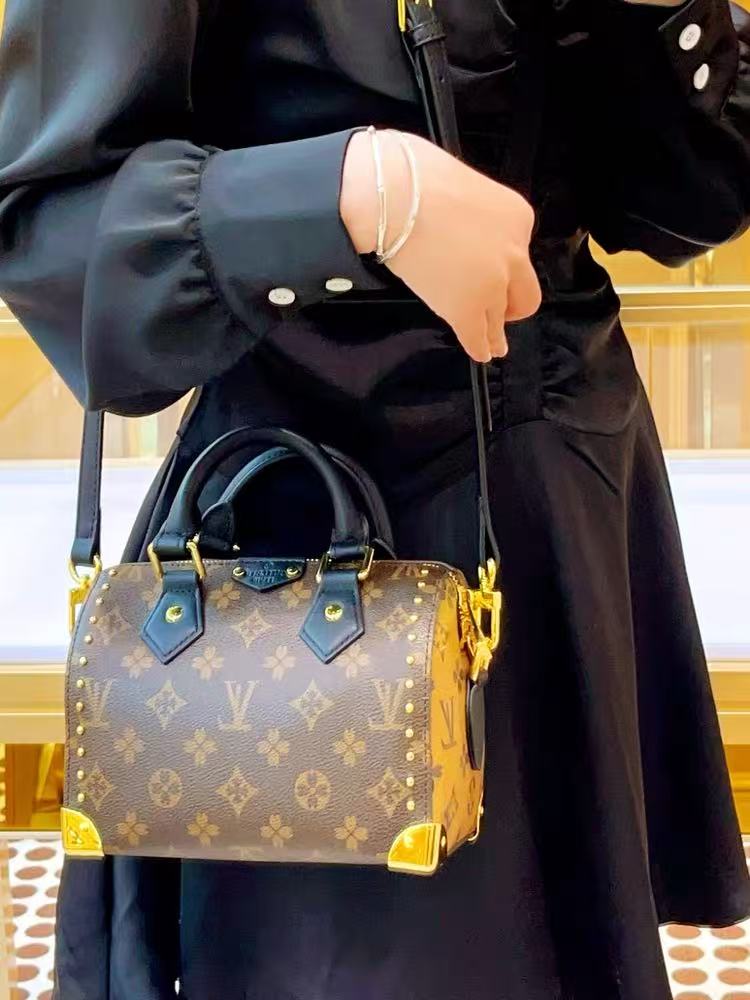 10ADesigner Speedysky Trunk Pillow Bag Women Shoulder Bags Spring Boston Bag Tote Bag Luxury Handbags Lady Crossbody Bag Letters Printed Purse