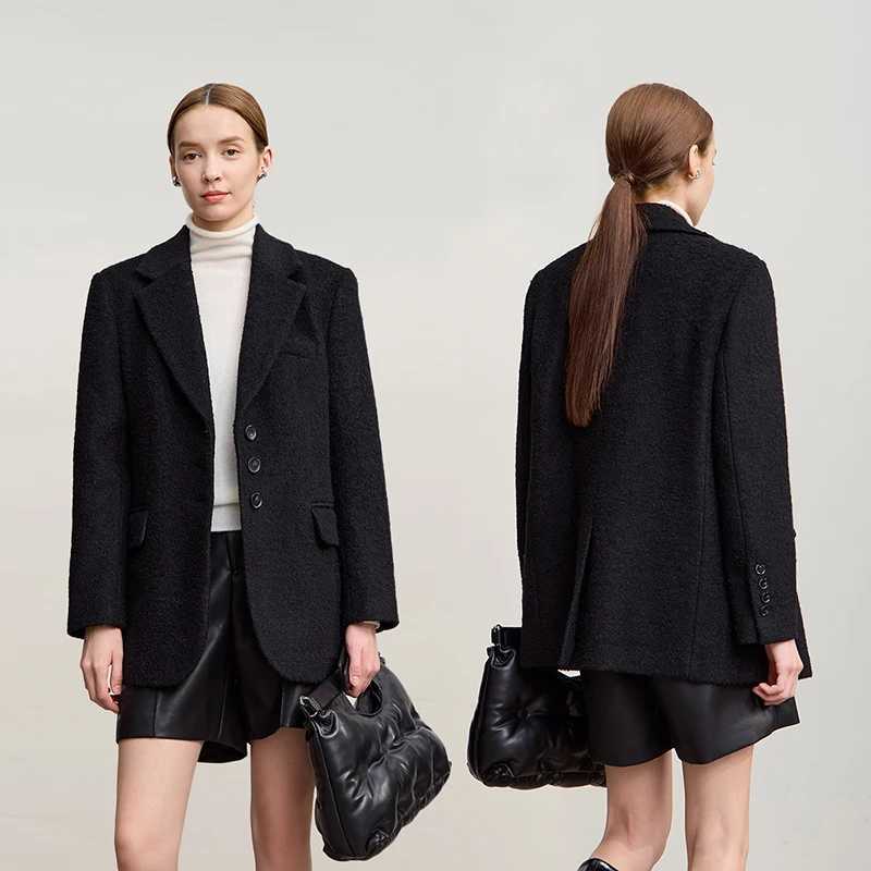 Amii Double-sided Wool Coat Woman Loose Solid Warm 2025 Winter Coat Female New Versatile Single Breasted With Belt Top 12554032 J251124