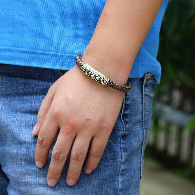 Men's Fashion Trendy Personality Artificial Weaving Skull Scalp Rope Bracelet