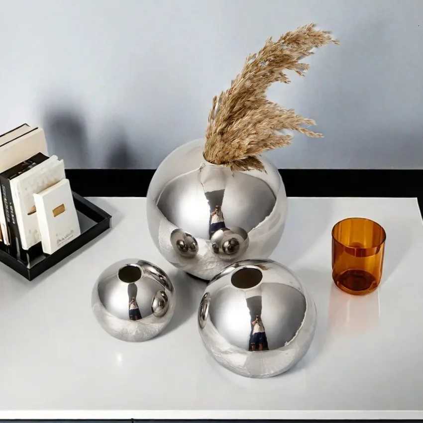 Luxury Galvanized Silver Ball Ceramic Vase Living Room Dining Table Art Vase Plant Flower Arrangement Countertop Ornament C2511242
